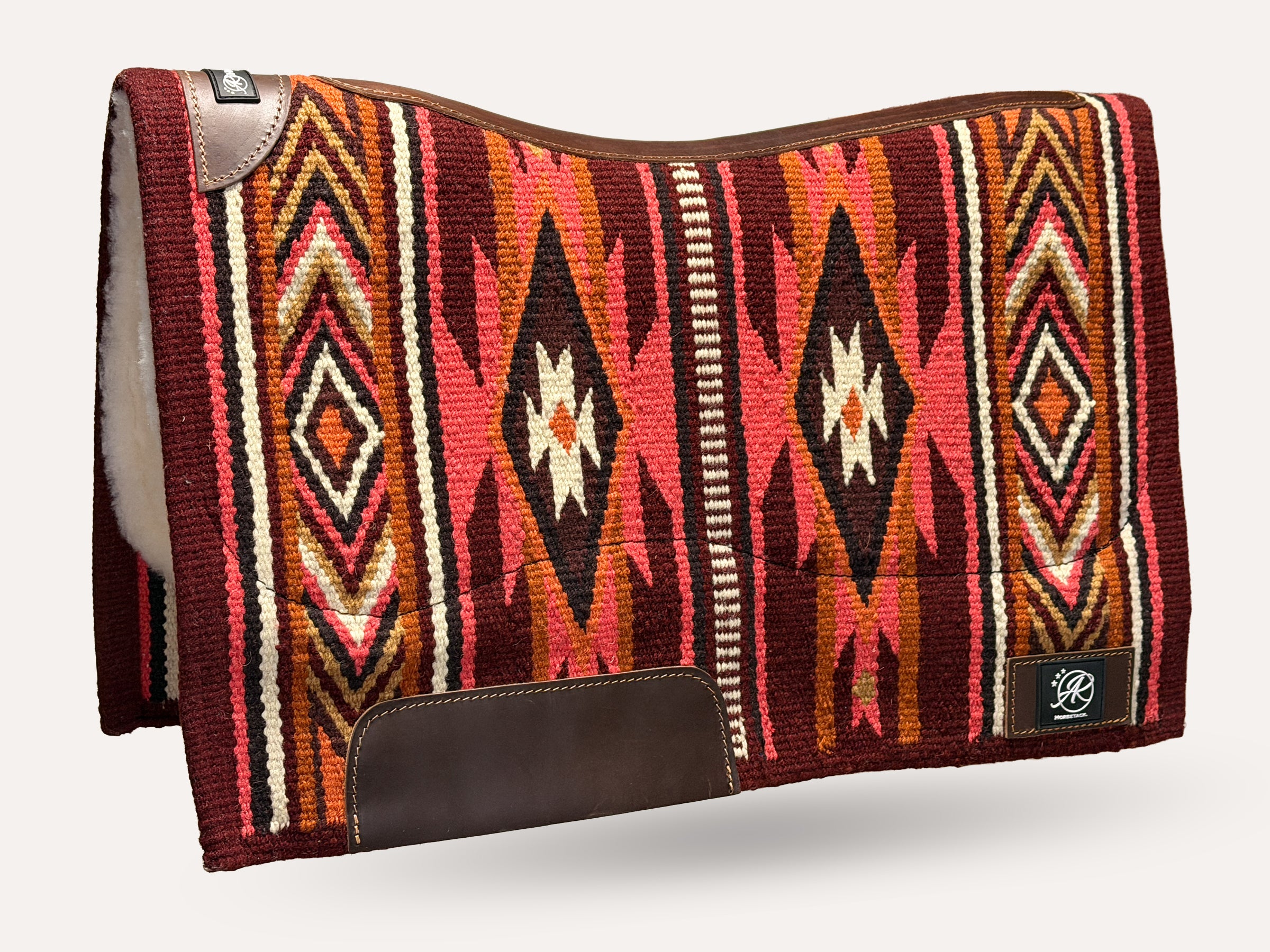2in1 Show | contoured western pad | Shoreline