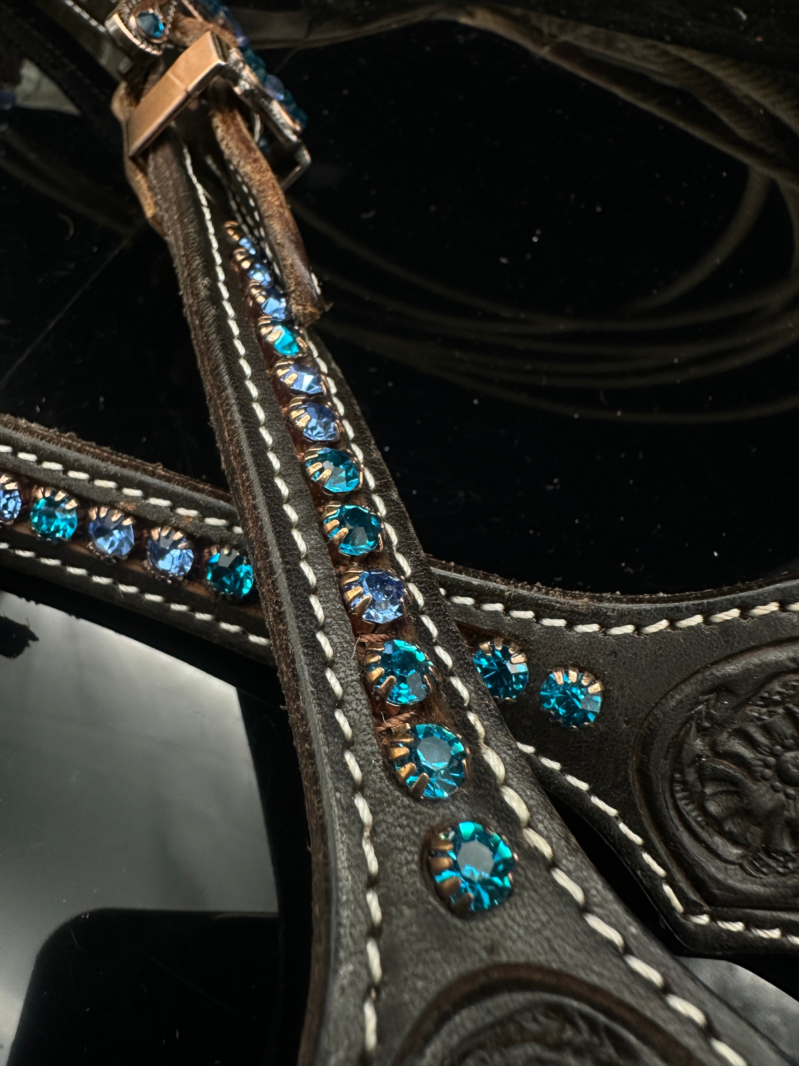 Premium | Dark brown western hoofdstel | Perfect Turkoois & Bleu
