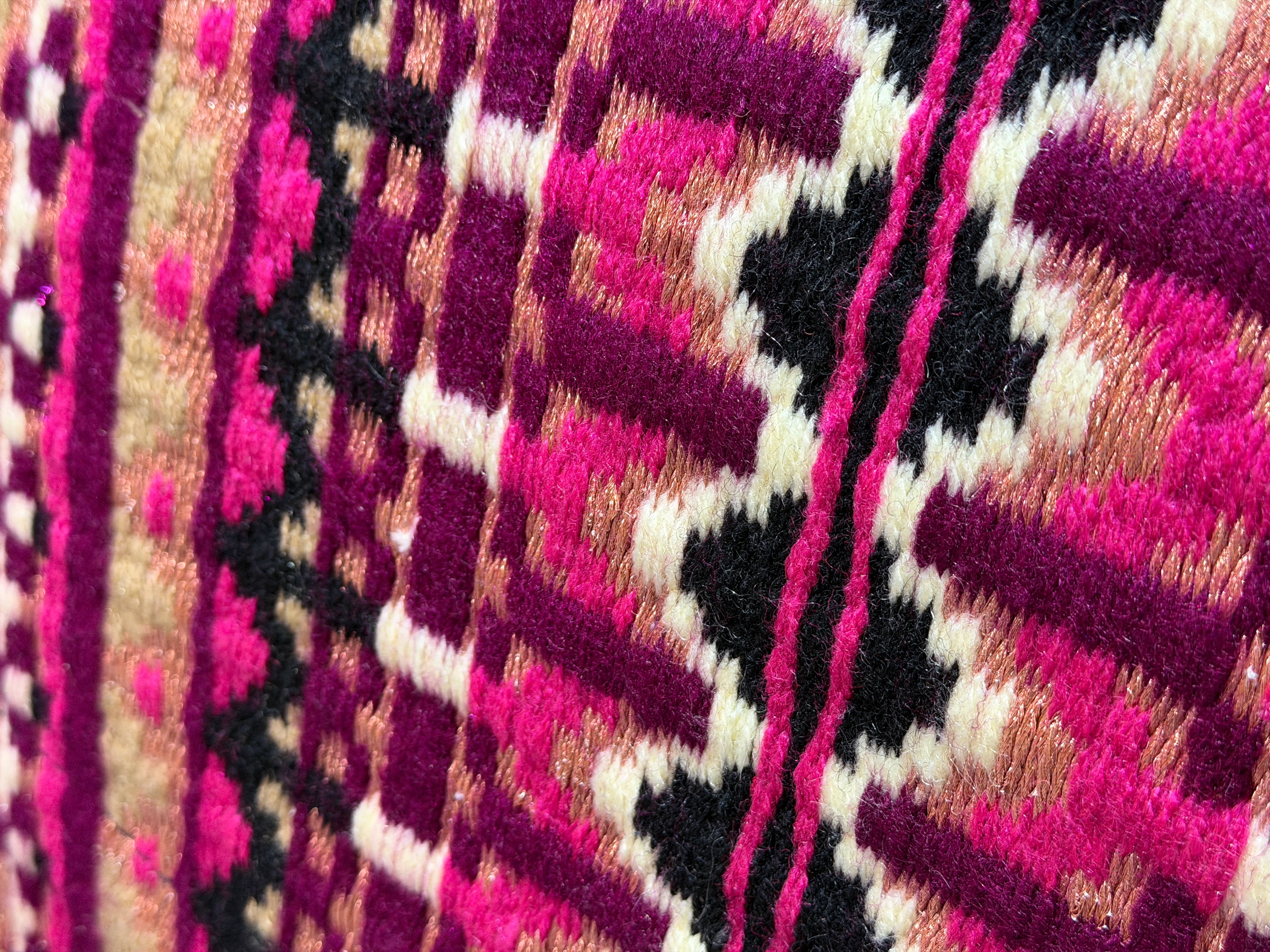 2in1 Show | contoured western pad | Fuchsia Sand