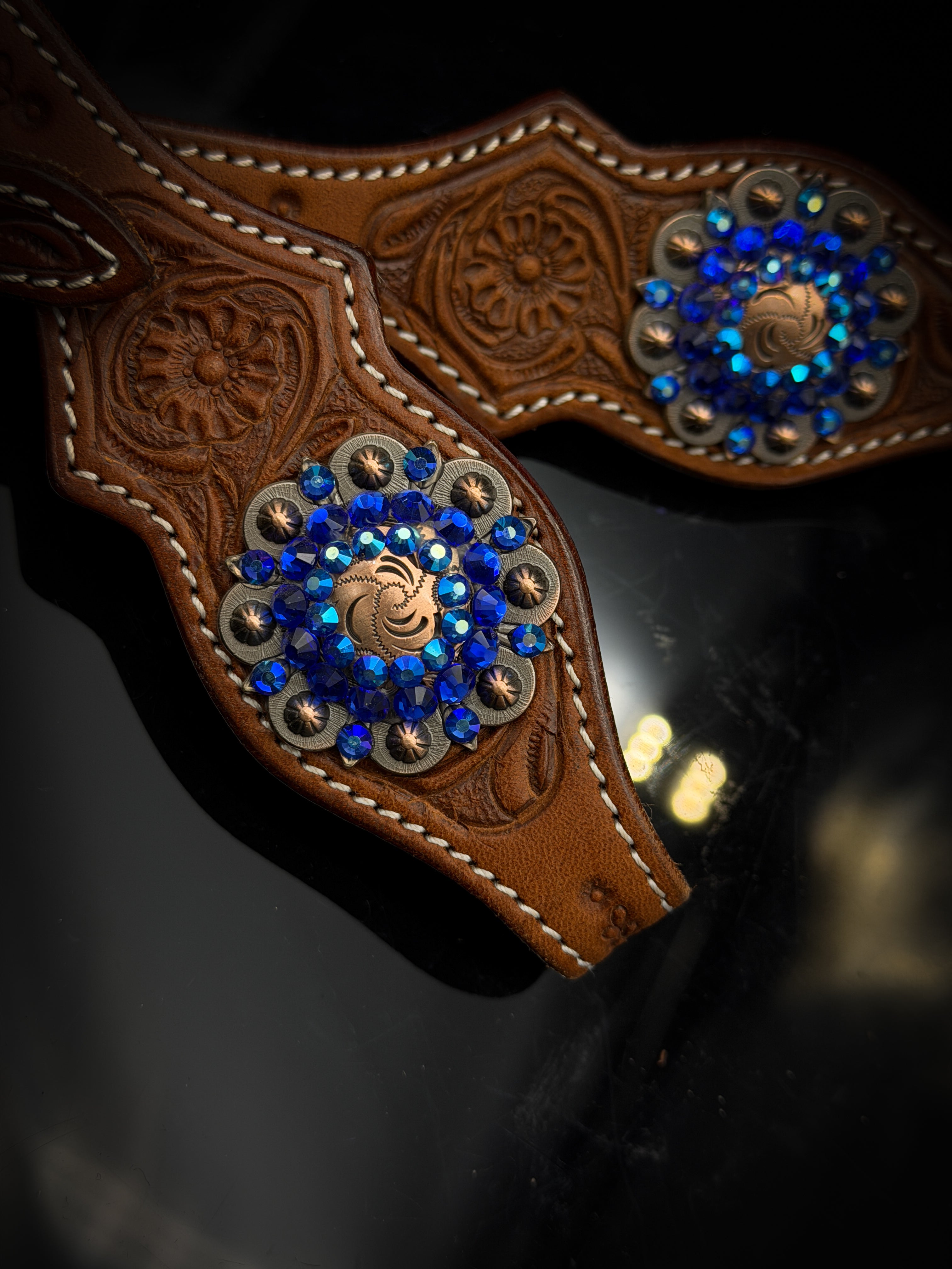 Premium | Chestnut flower tooled western hoofdstel | Copper & Blue