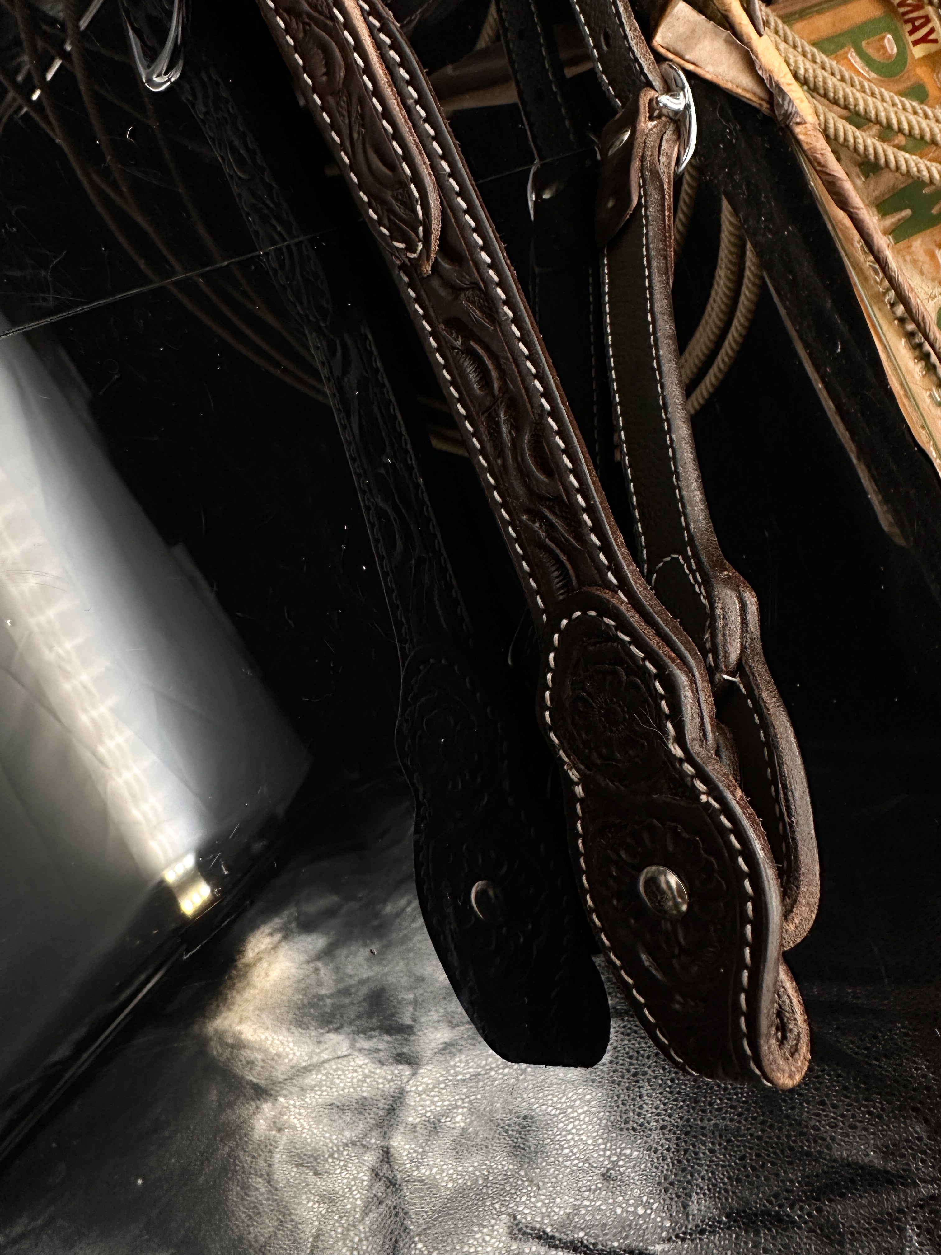 Luxury Chestnut Sidepull – Pink & black.