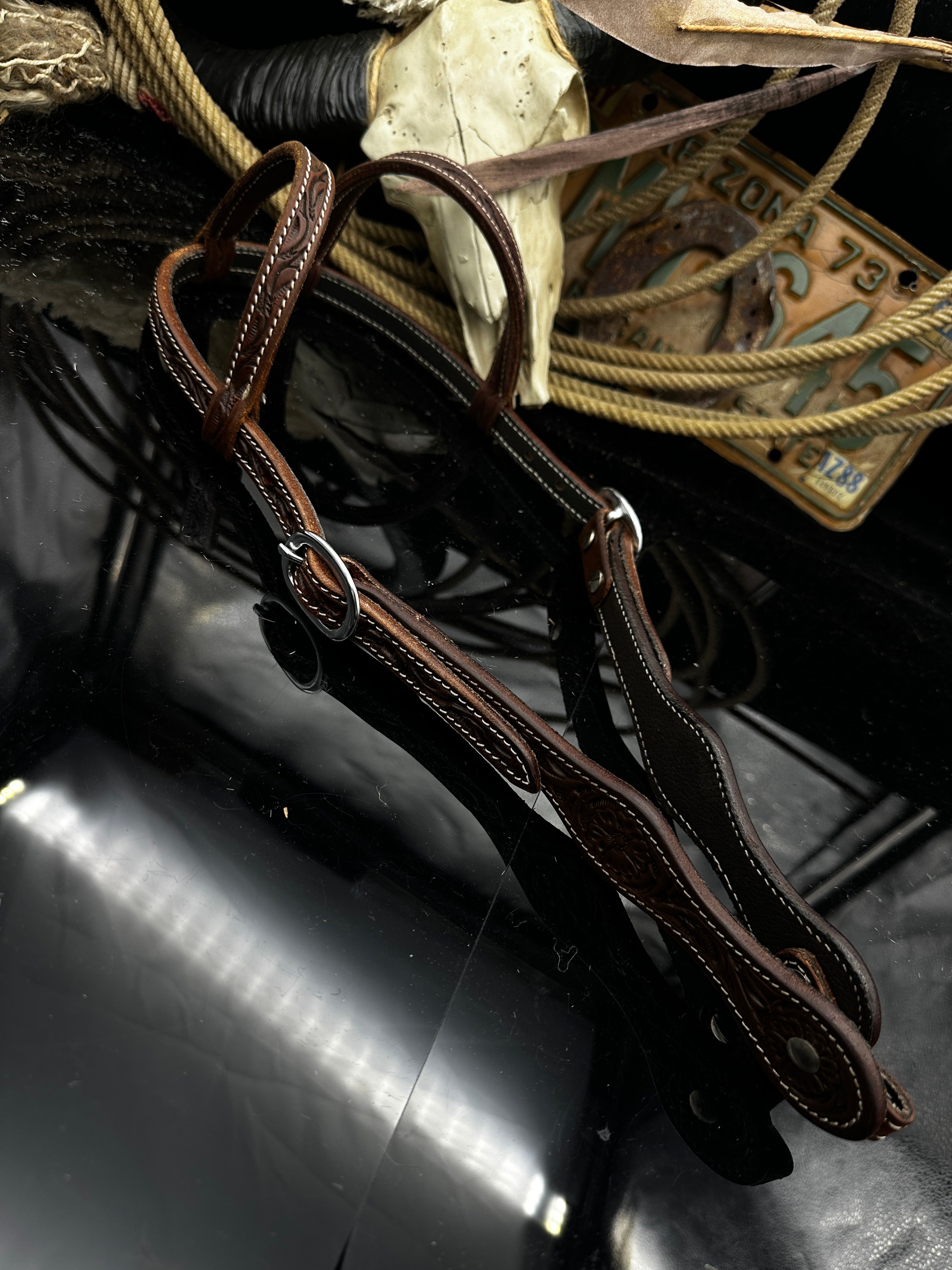 Luxury Chestnut Sidepull – Pink &amp; black. 