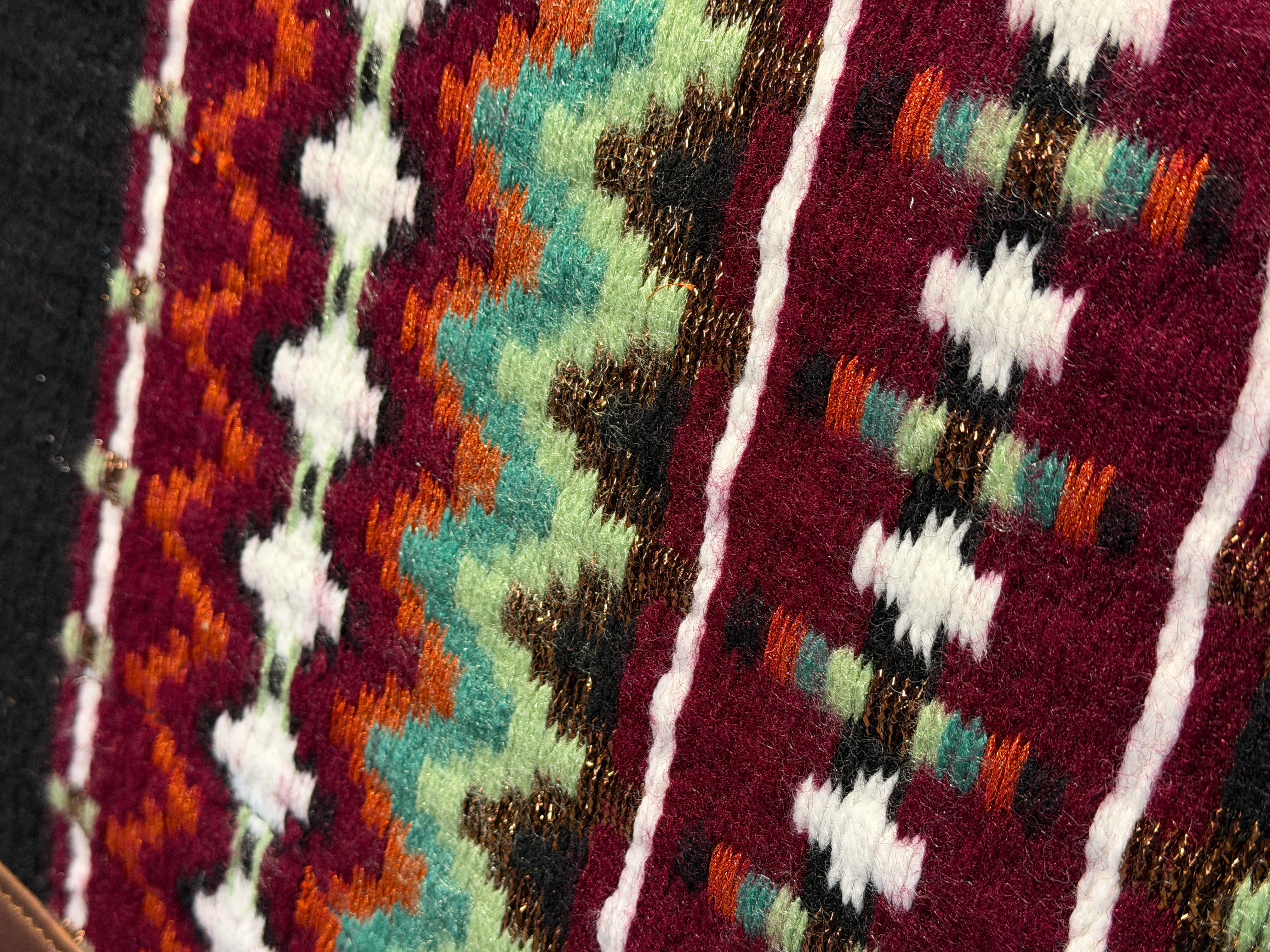 2in1 Show | contoured western pad | Ember Canyon