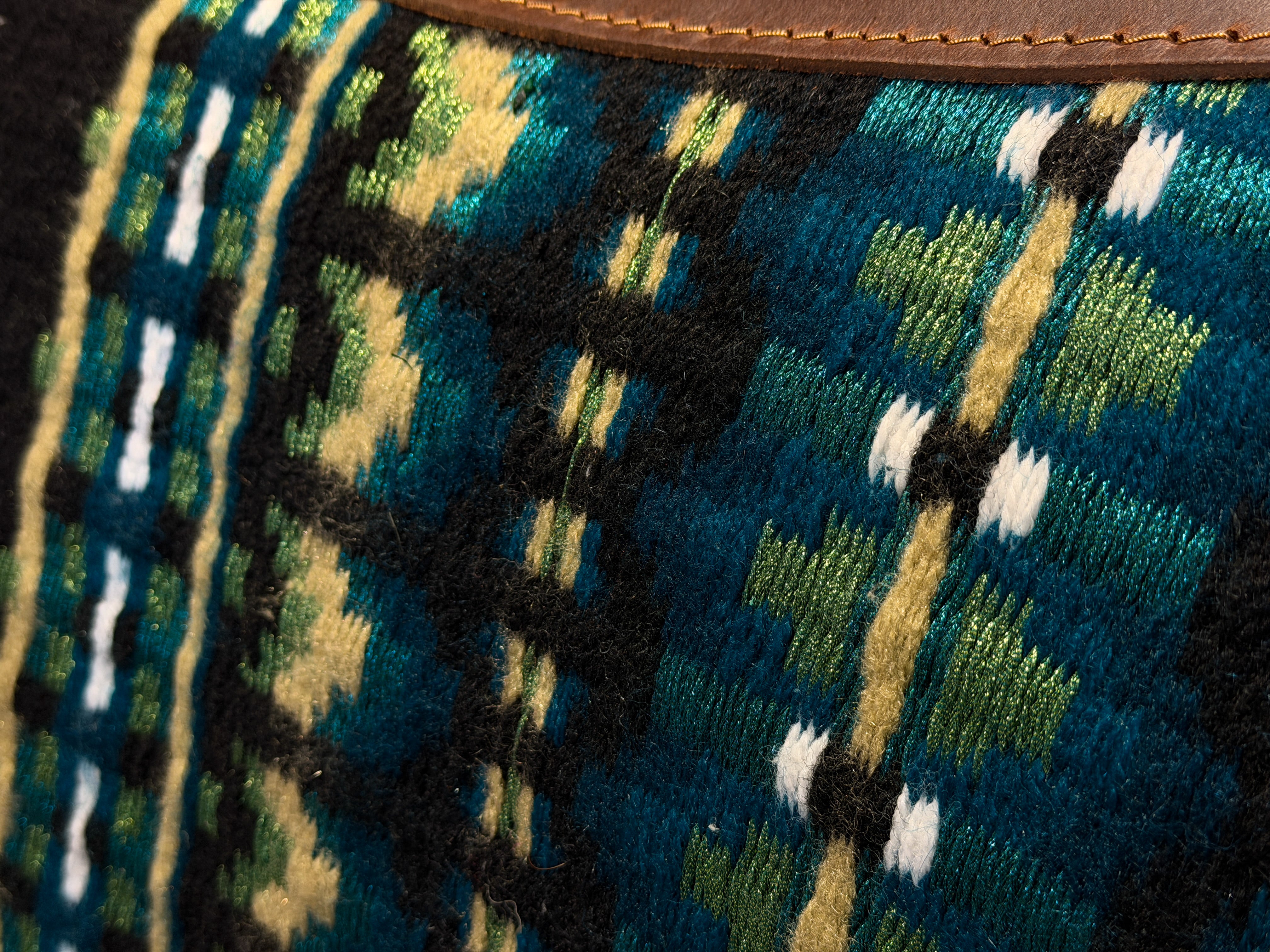 2in1 Show | contoured western pad | Deep Jade