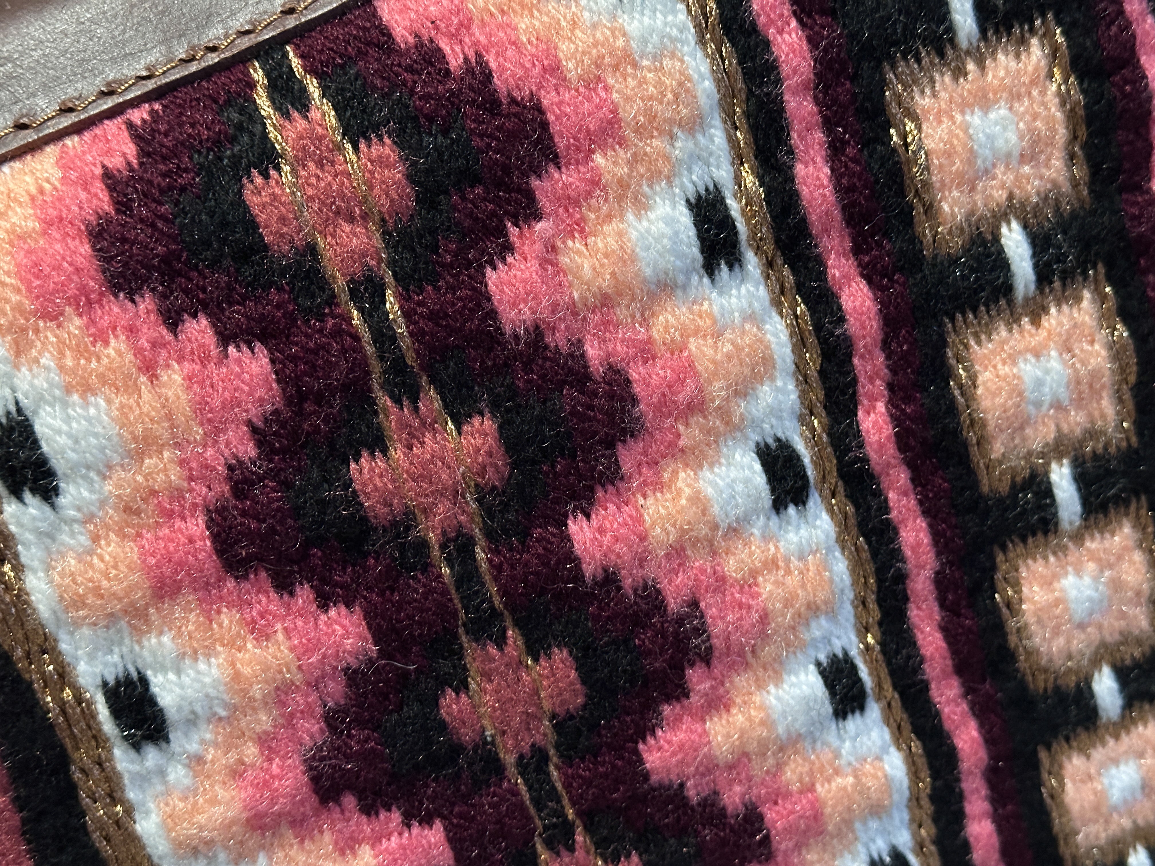 2in1 Show path | ShowWestern | Blush Valley