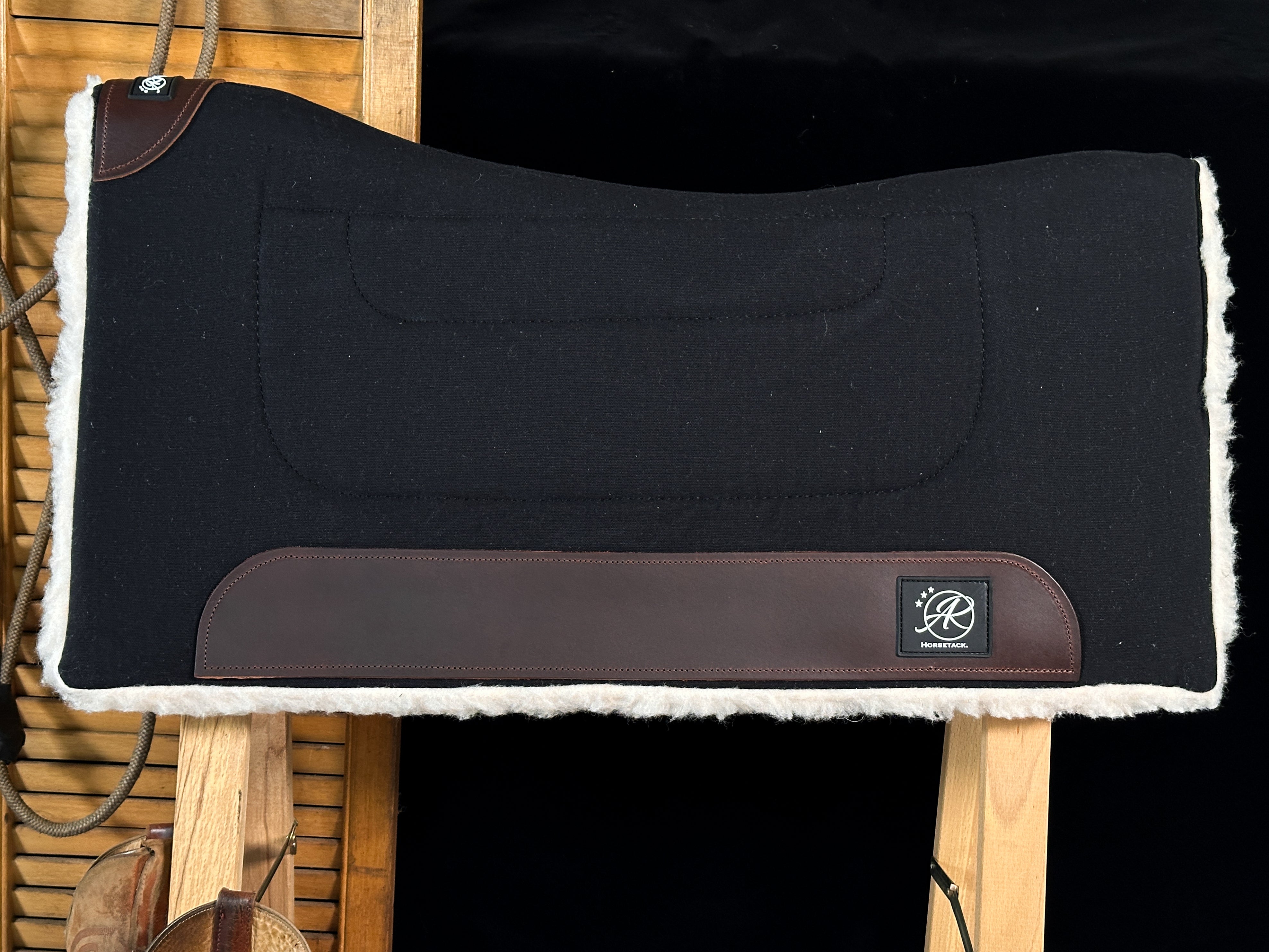Basic Work Pad | Black | Western